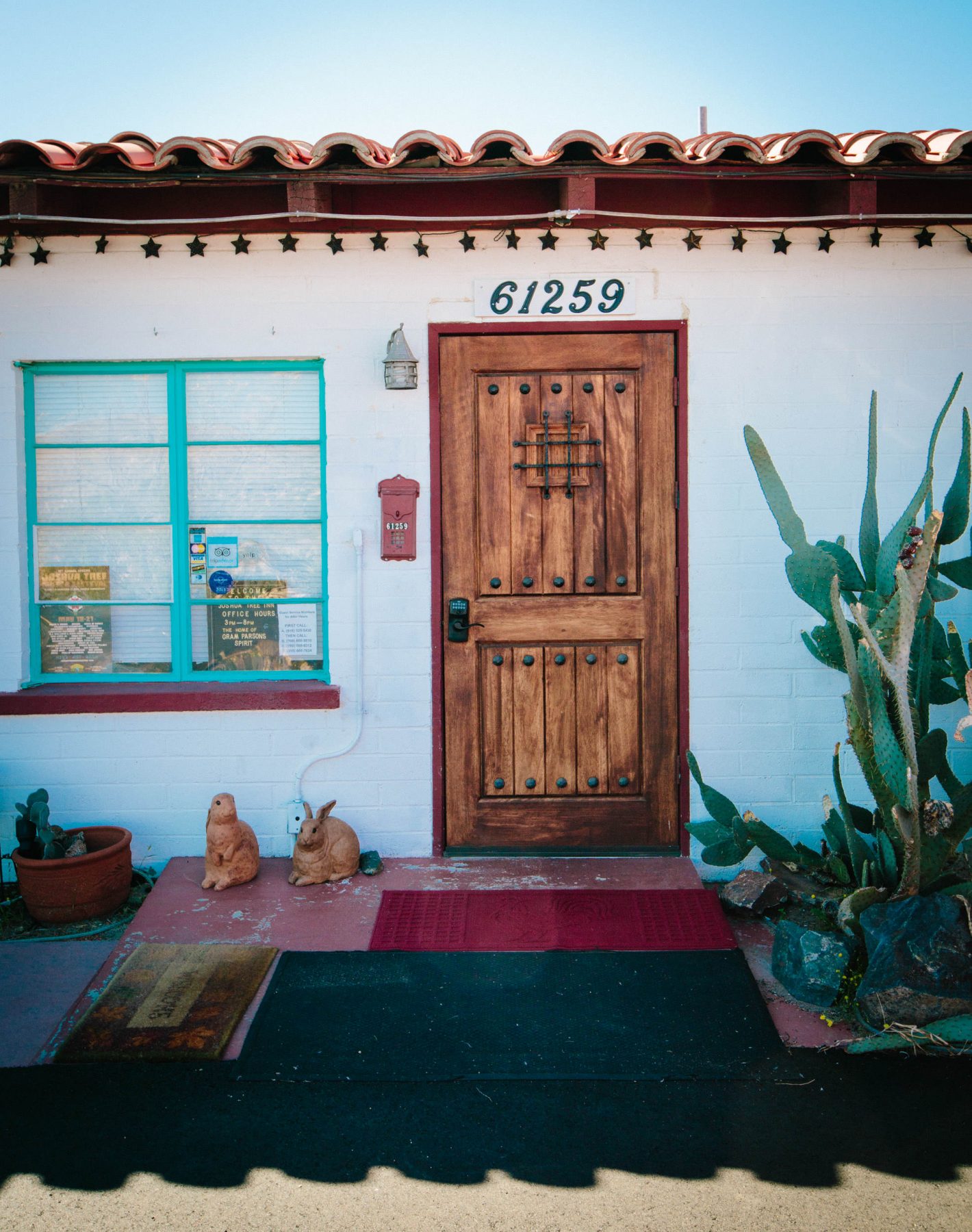 The Joshua  Tree  Inn  A Wedding  Venue  with a Musical 